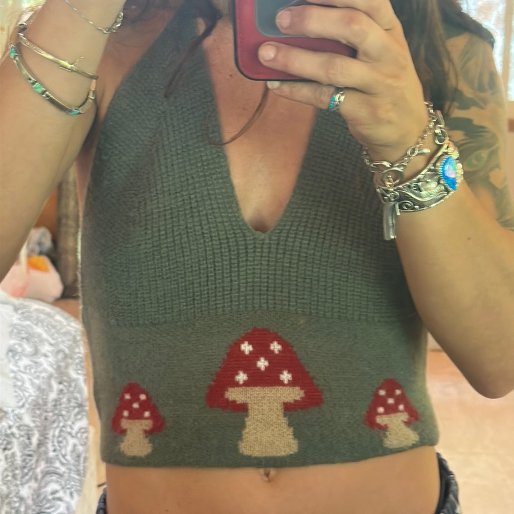 Mushrooms knit halter top